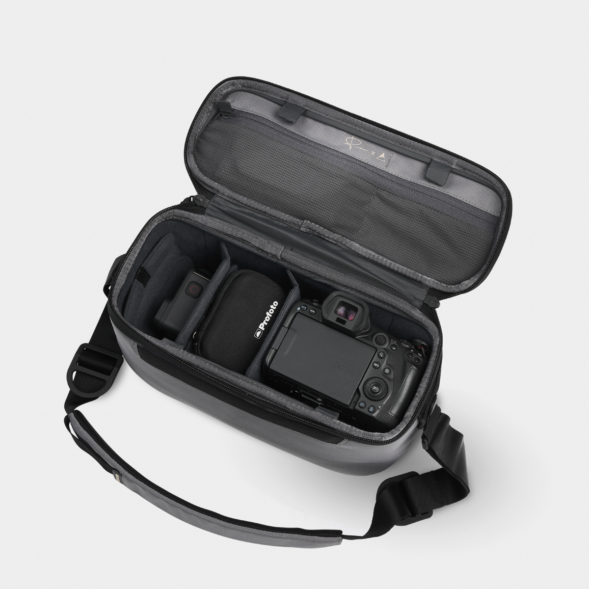 Luma Camera Sling 12L