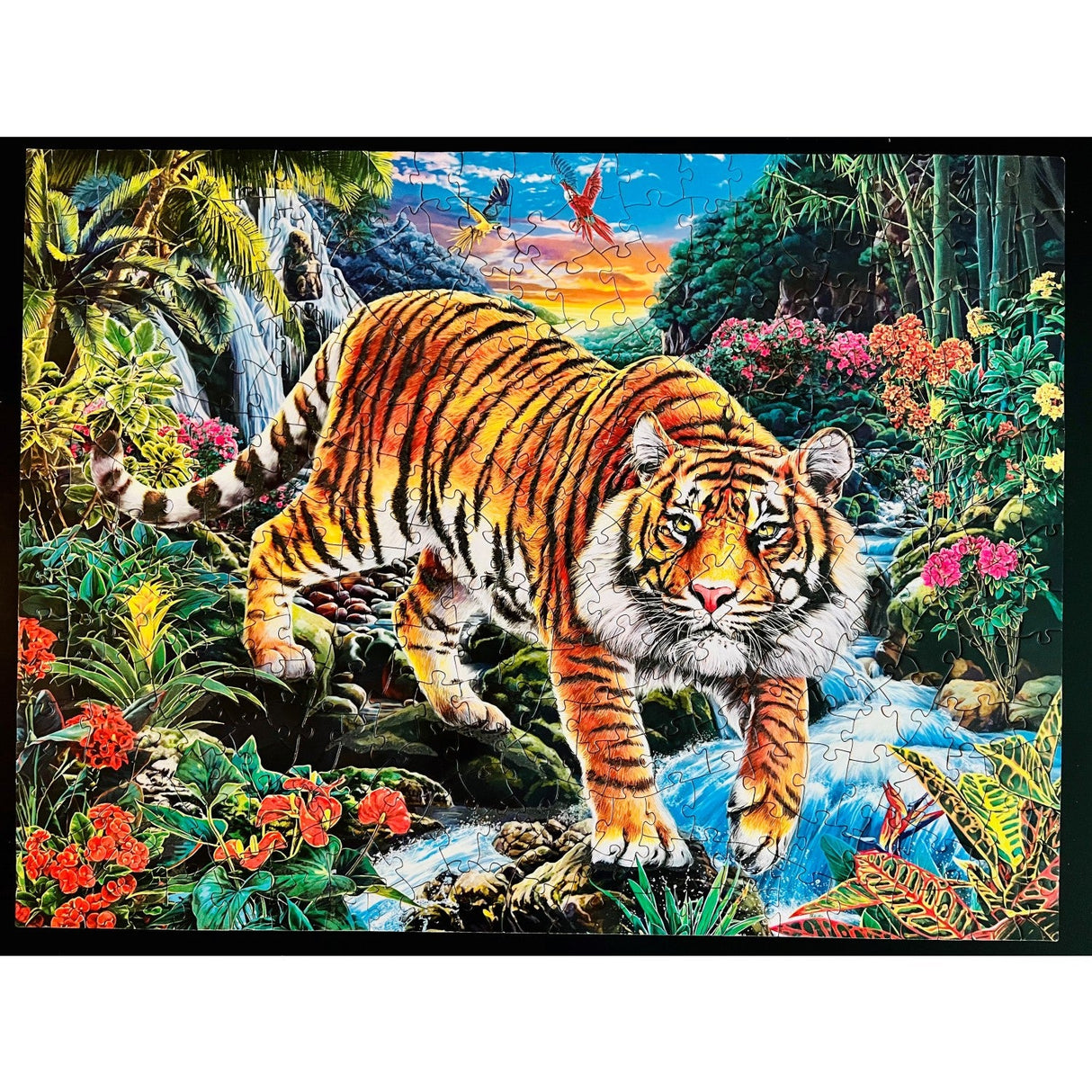 Glow in the Dark - Stalking Tiger 300 Piece EZ Grip Jigsaw Puzzle