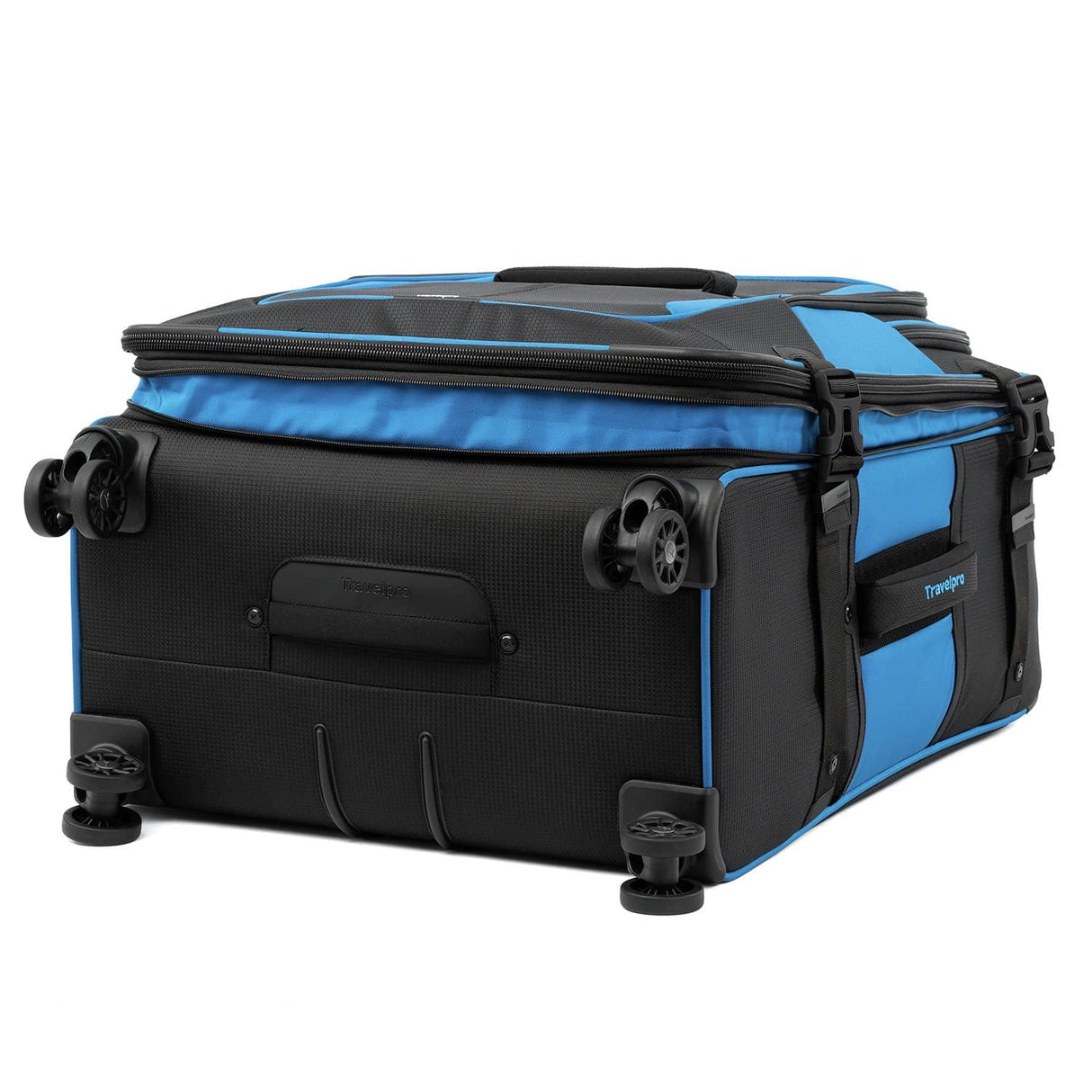 Bold Collection 26" Spinner (4121566) by Travelpro