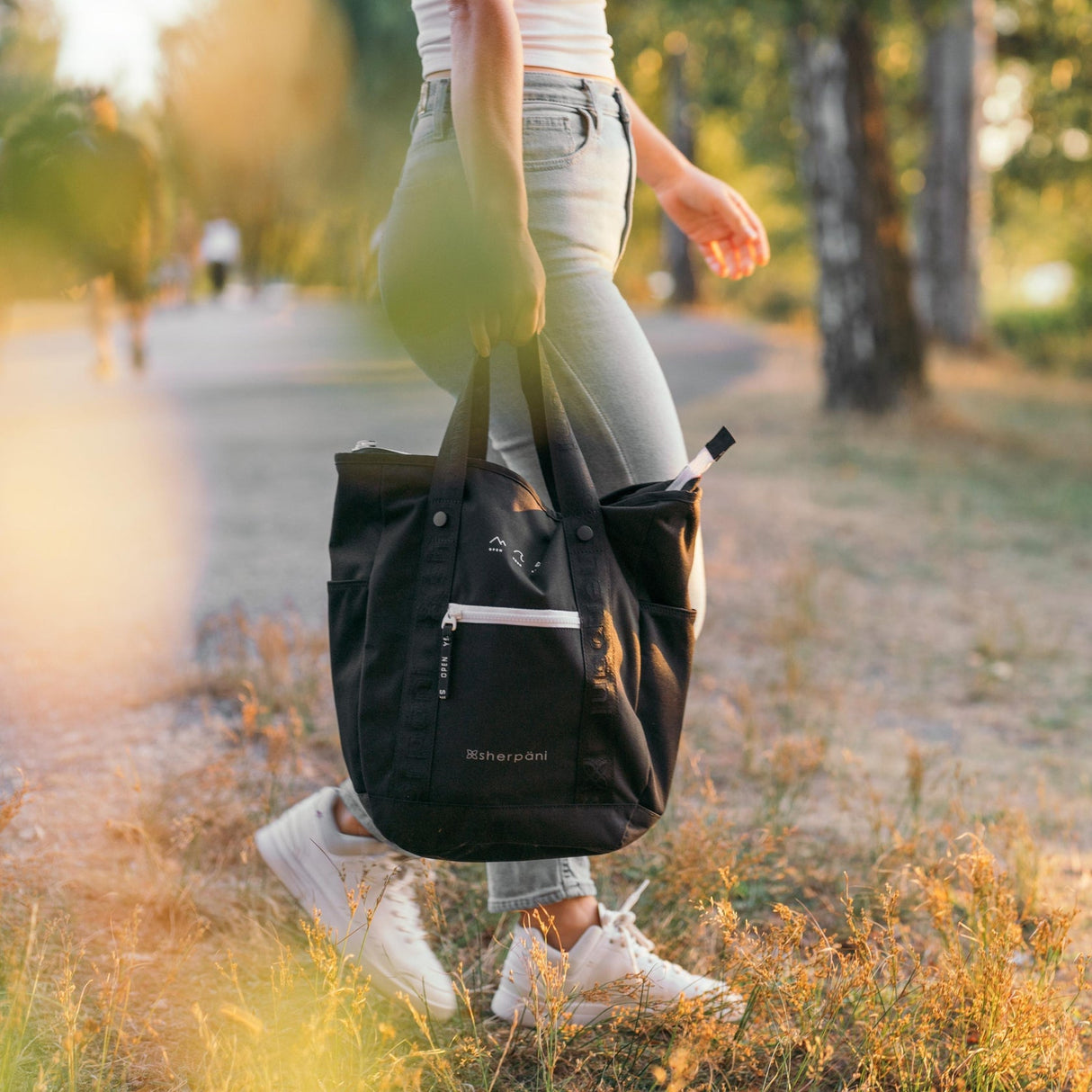 Via Large Tote/Backpack by Sherpani